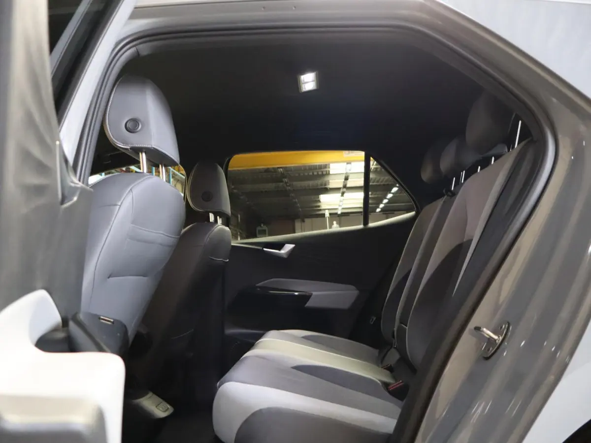 204pk First Plus 58 kWh | SoH 94% | Voorstoelen Verwarmd | Apple Carplay/Android Auto | Adaptive Cruise