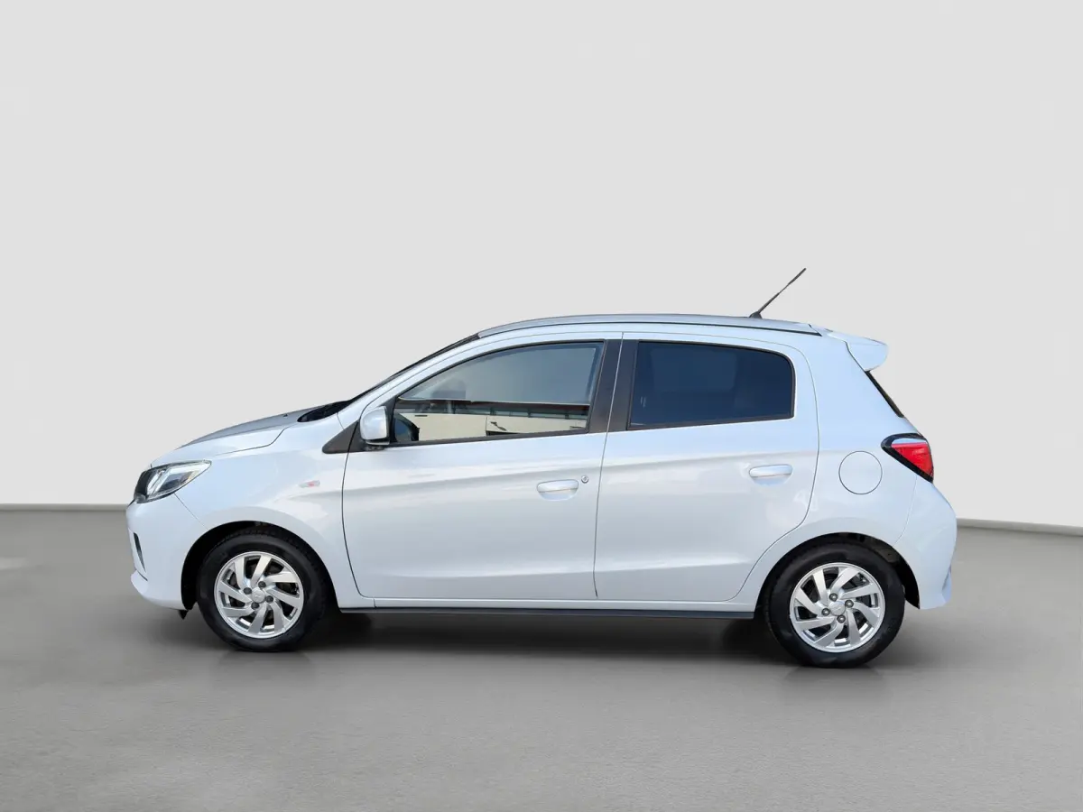 1.2 70pk Dynamic | Camera | Cruise control | Climate Control | Lichtmetalen velgen | Carplay | Achterspoiler | Bluetooth | Licht/regensensor