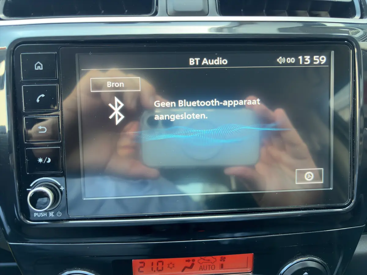 1.2 70pk Dynamic | Camera | Cruise control | Climate Control | Lichtmetalen velgen | Carplay | Achterspoiler | Bluetooth | Licht/regensensor