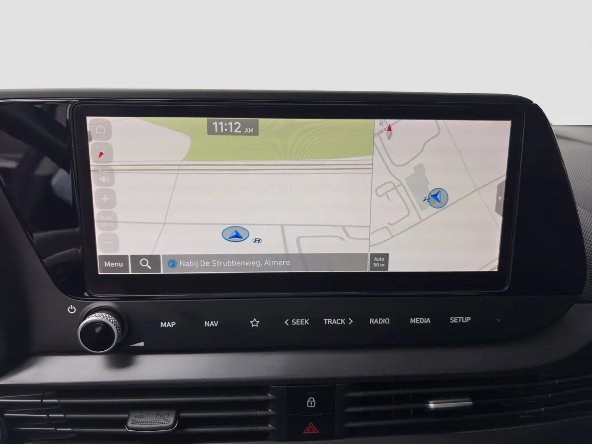 1.0 T-GDI 100pk Premium | Carplay | Climate control | Cruise control | Stoel/stuurverwarming | Camera | Parkeersensoren | DAB | Premium Audio | Lichtmetalen velgen | Navigatie
