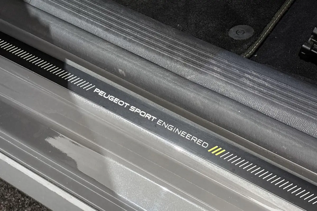 1.6 HYbrid Peugeot Sport Engineered Pano 360 FOCAL Stoelverwarming Memory Keyless PSE