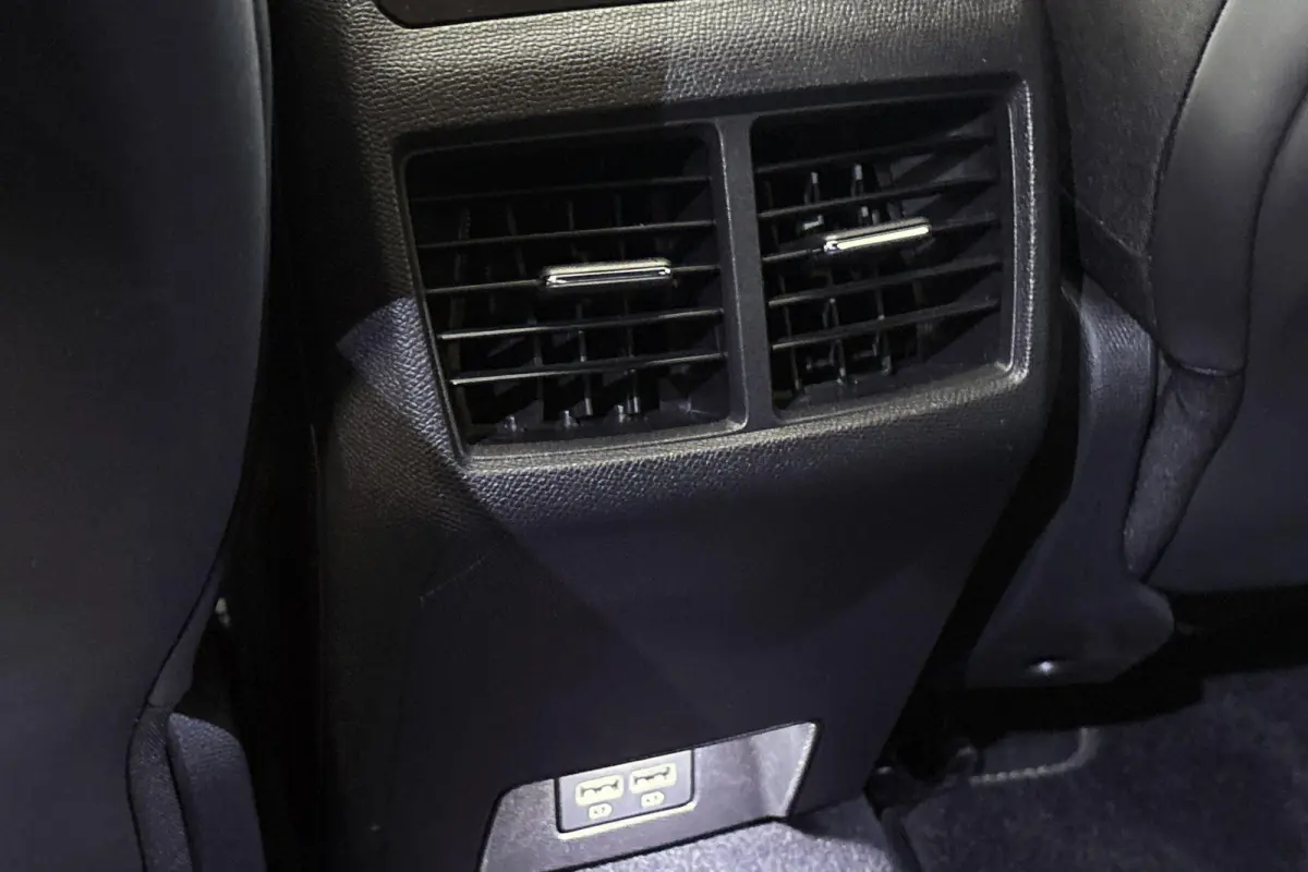 1.6 HYbrid Peugeot Sport Engineered Pano 360 FOCAL Stoelverwarming Memory Keyless PSE