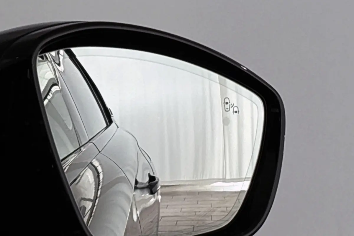 1.6 HYbrid Peugeot Sport Engineered Pano 360 FOCAL Stoelverwarming Memory Keyless PSE