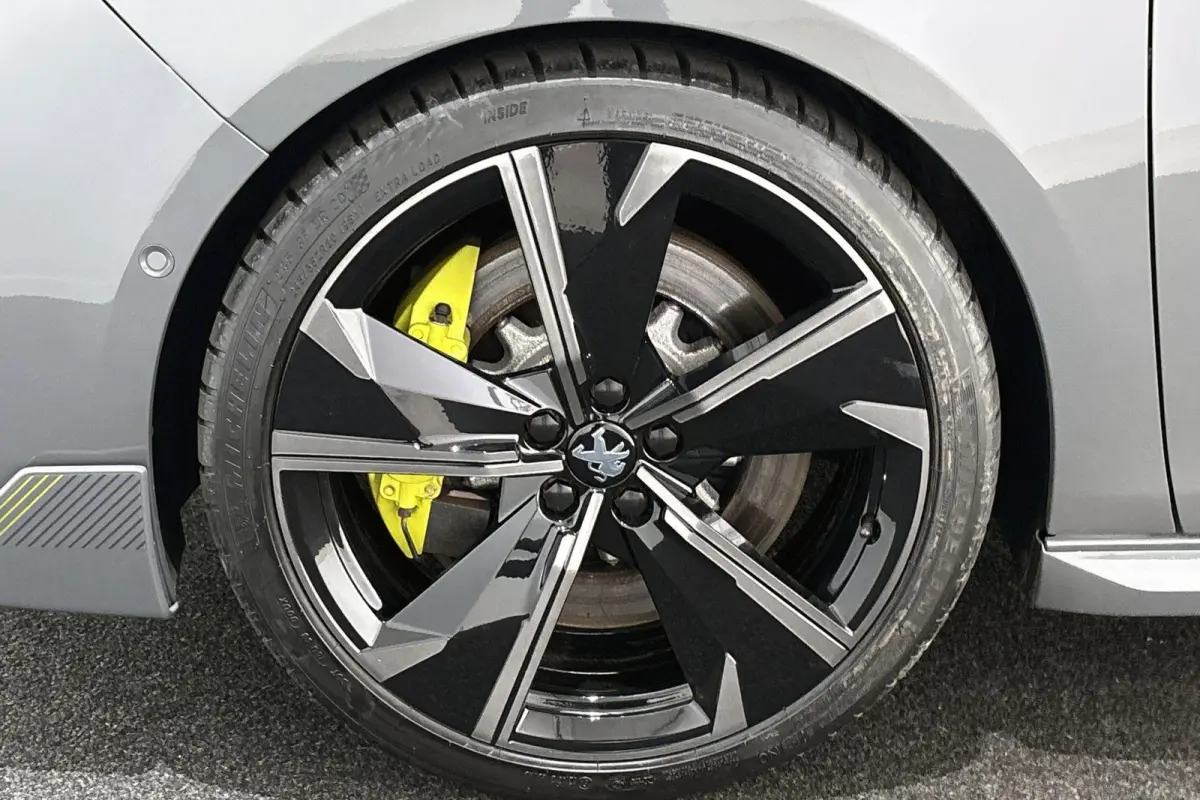 1.6 HYbrid Peugeot Sport Engineered Pano 360 FOCAL Stoelverwarming Memory Keyless PSE