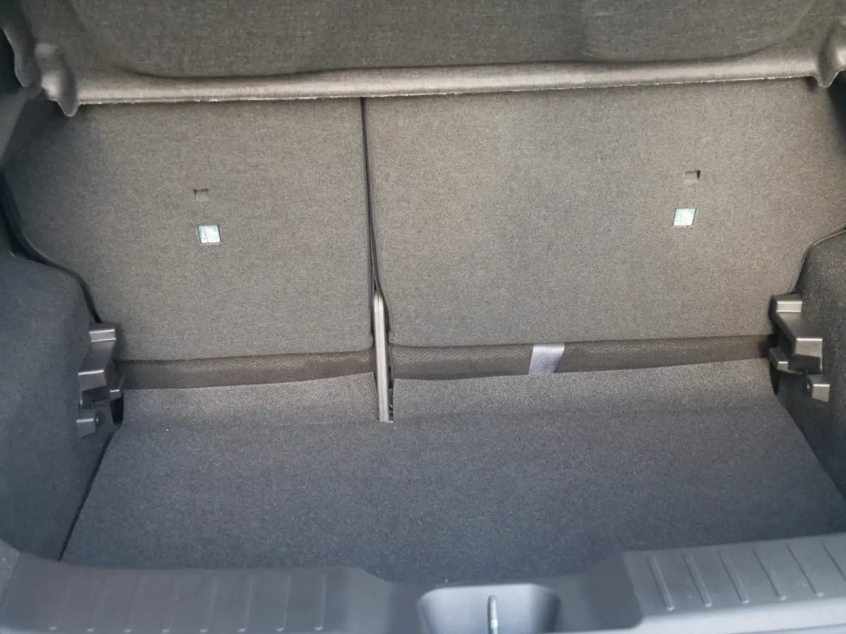1.0 DIG-T N-Design 115 Pk Automaat Navi / DAB / Apple Carplay / Camera