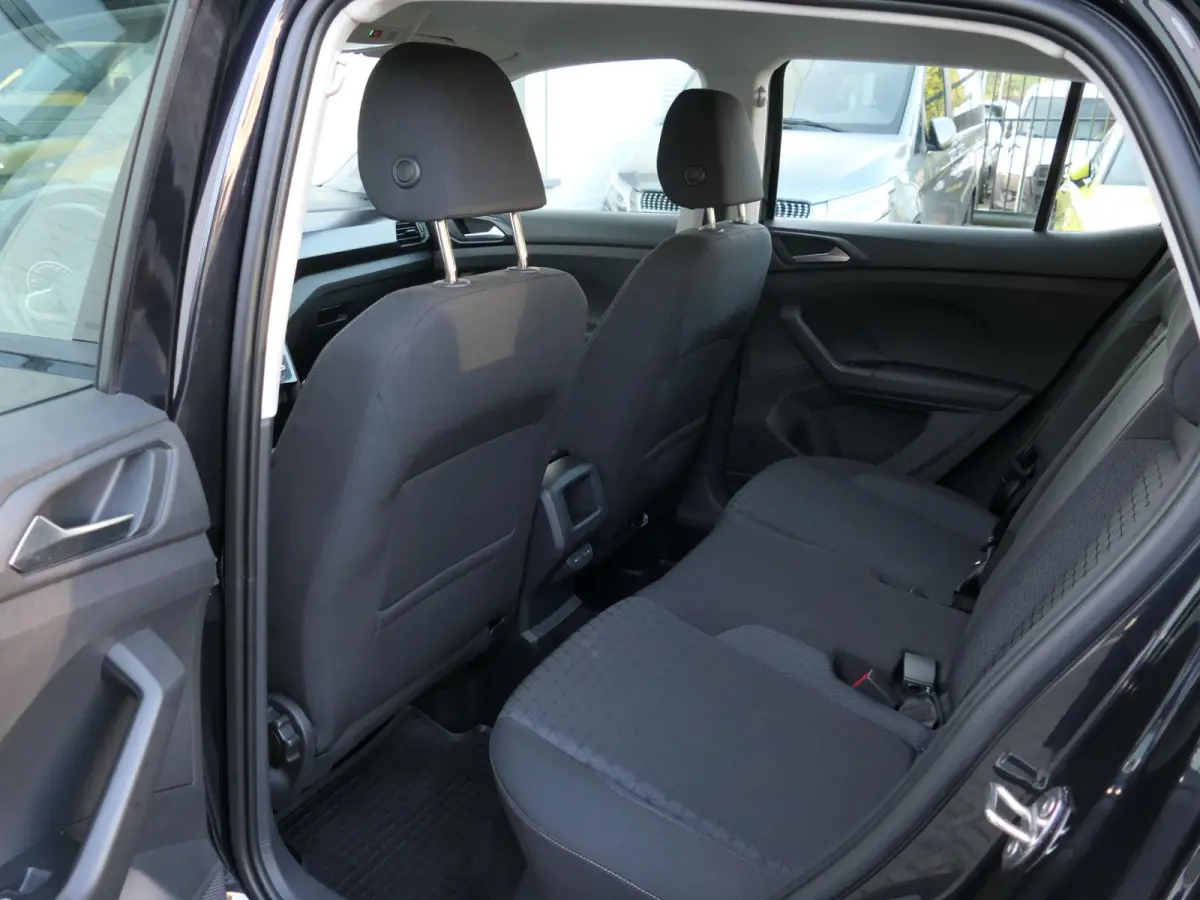 1.0 TSI Life | Apple-/Android Carplay | Adaptive cruise control | Lichtmetalen velgen | DAB | Dealer onderhouden | Multifunctioneel stuurwiel