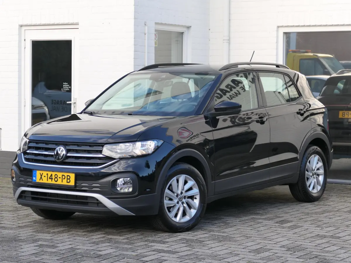 1.0 TSI Life | Apple-/Android Carplay | Adaptive cruise control | Lichtmetalen velgen | DAB | Dealer onderhouden | Multifunctioneel stuurwiel