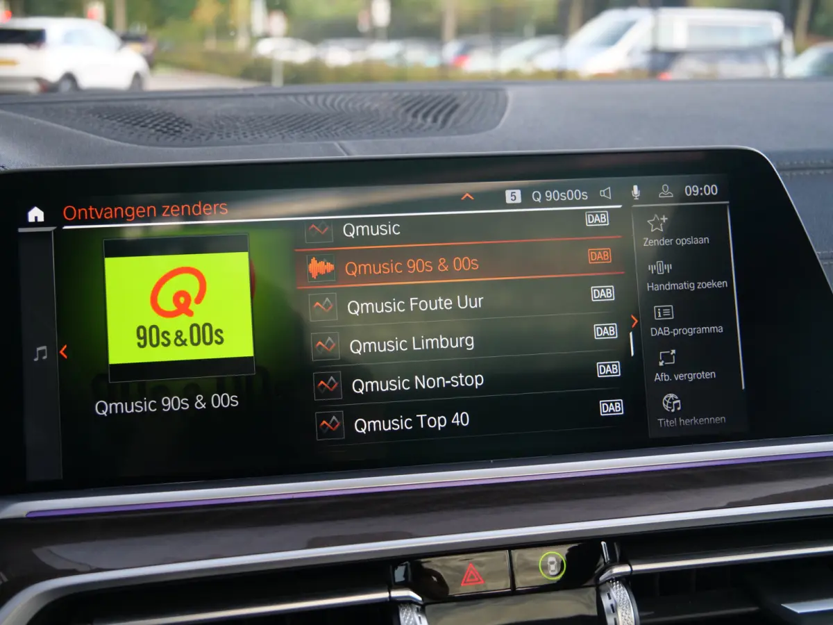 xDrive45e High Executive 394 Pk Automaat Navi / DAB / Apple Carplay / Leer / Trekhaak / Pano-dak