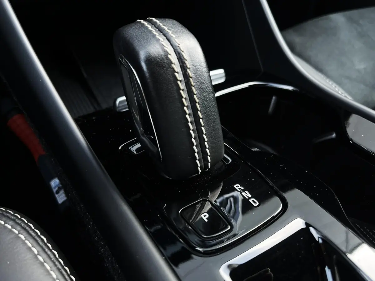 2.0 T4 190pk AUT R-Design | Harman Kardon | Navigatie | Trekhaak