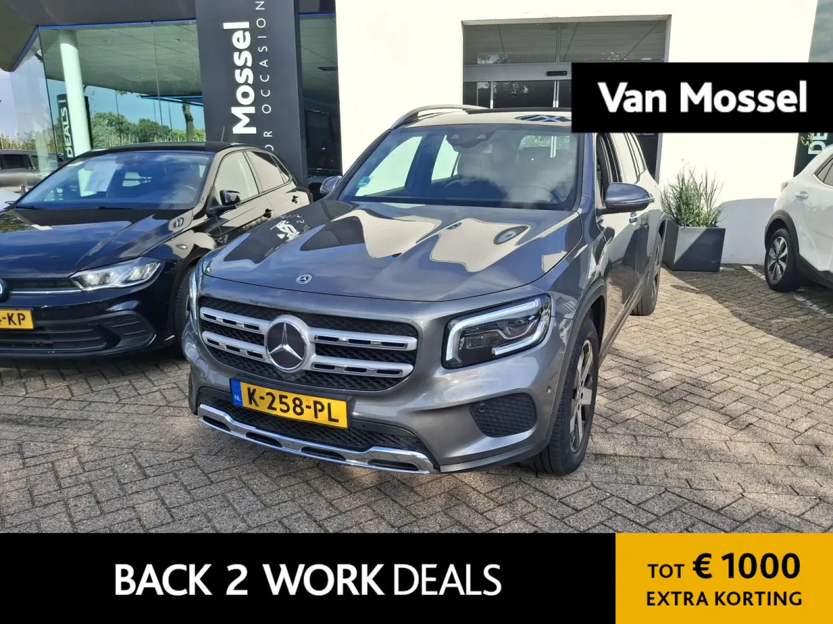 180 Business Solution Luxury 7p. | PANORAMADAK | LEER | STOELVERWARMING | ELEKTRISCHE STOELVERSTELLING MET MEMORY | NAVIGATIE