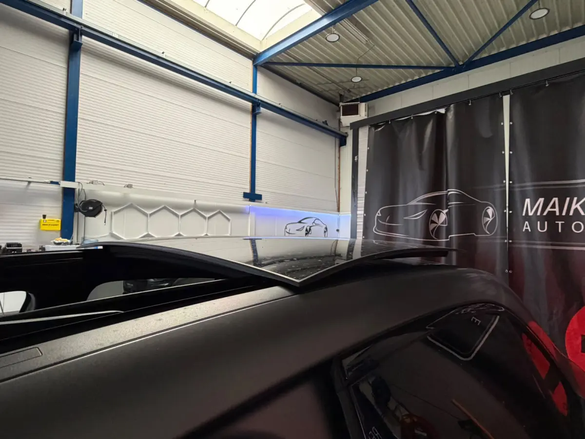 250 e AMG Limited|PANORAMADAK|Burmester|Black Edition|MAT GRIJS