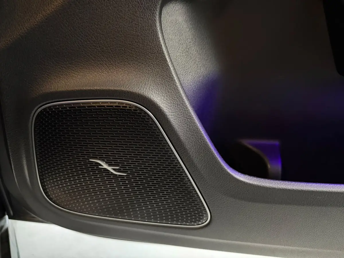 250 e AMG Limited|PANORAMADAK|Burmester|Black Edition|MAT GRIJS