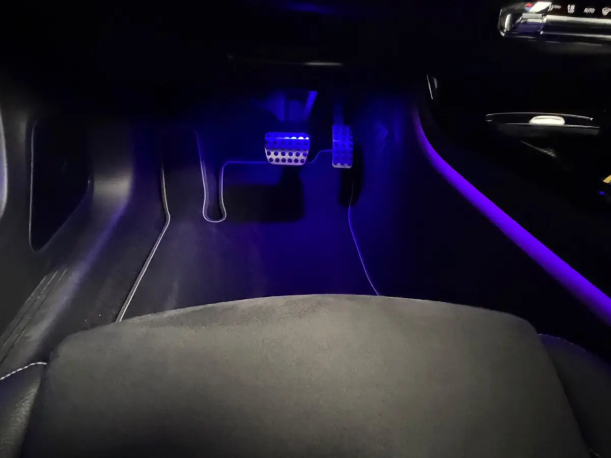 250 e AMG Limited|PANORAMADAK|Burmester|Black Edition|MAT GRIJS