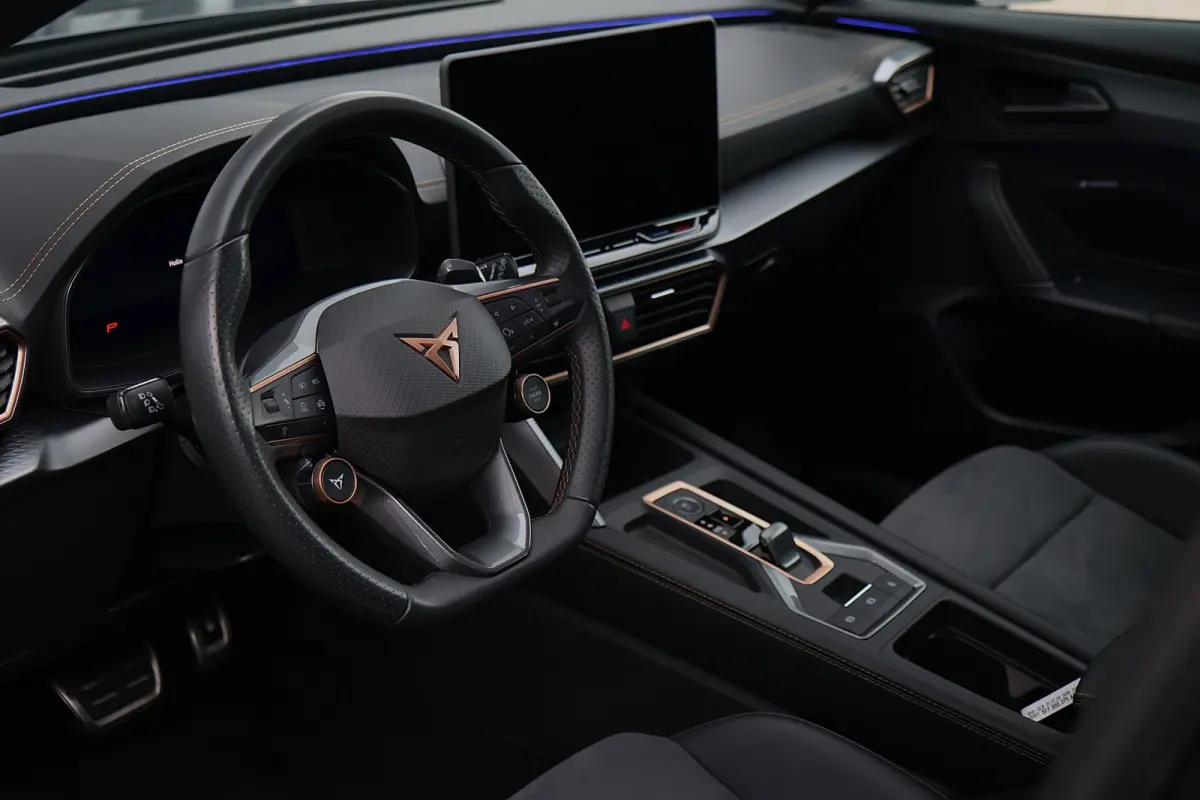 1.5 TSI E-tsi 19 Inch VZ Interrieur Sennheiser Blindspot Alcantara