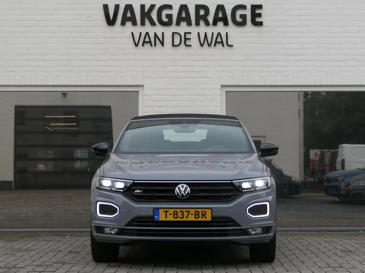 1.5 TSI R-Line | Ruit-leder | BEATS | Apple-/android Carplay | ACC | 19 inch velgen | Stuur-/stoelverwarming | Dodehoek detectie | Keyless | Achteruitrijcamera | Draadloze telefoonlader