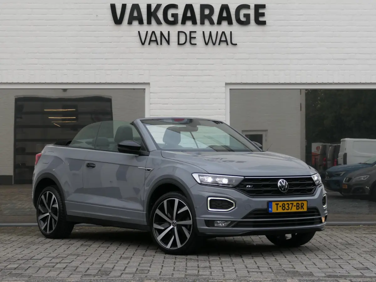 1.5 TSI R-Line | Ruit-leder | BEATS | Apple-/android Carplay | ACC | 19 inch velgen | Stuur-/stoelverwarming | Dodehoek detectie | Keyless | Achteruitrijcamera | Draadloze telefoonlader