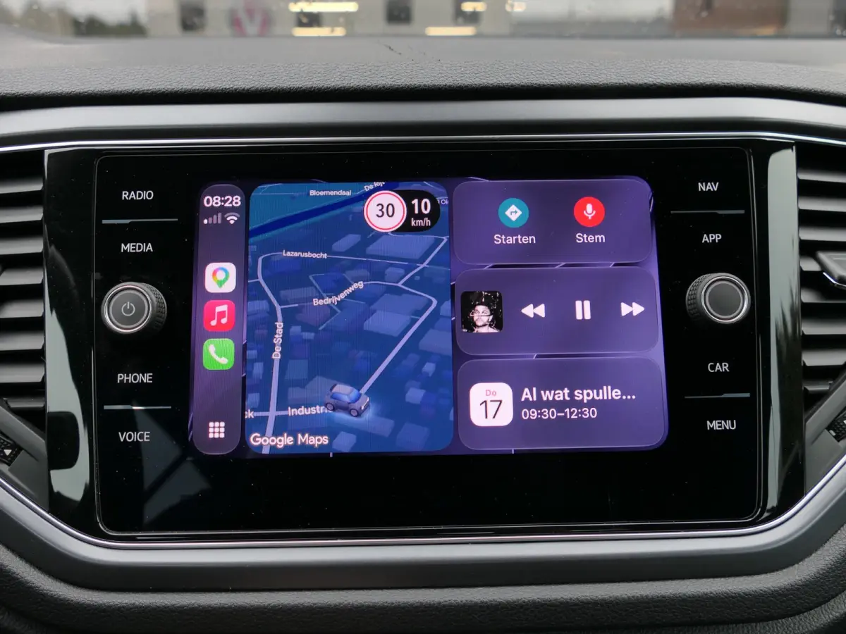 1.5 TSI R-Line | Ruit-leder | BEATS | Apple-/android Carplay | ACC | 19 inch velgen | Stuur-/stoelverwarming | Dodehoek detectie | Keyless | Achteruitrijcamera | Draadloze telefoonlader