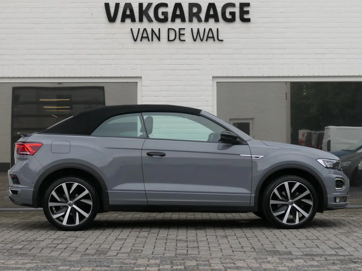 1.5 TSI R-Line | Ruit-leder | BEATS | Apple-/android Carplay | ACC | 19 inch velgen | Stuur-/stoelverwarming | Dodehoek detectie | Keyless | Achteruitrijcamera | Draadloze telefoonlader