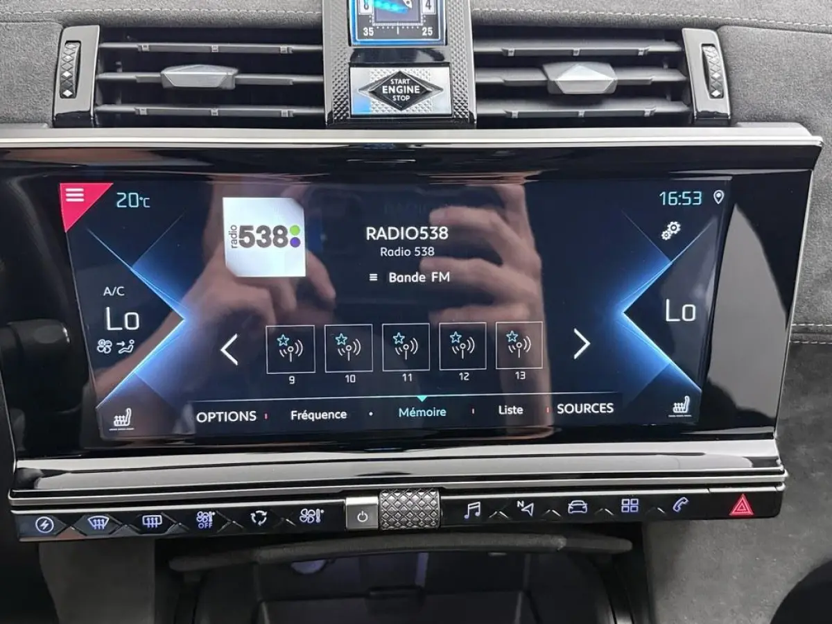 E-Tense Performance Line+ Adap.Cruise/LED/Trekhaak /Navi/Cam/Alcantara
