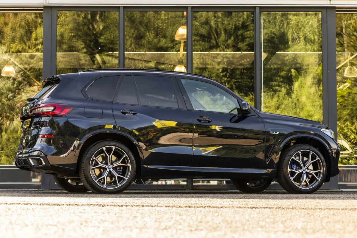 xDrive45e High Executive M-SPORT | Panoramadak | HUD |