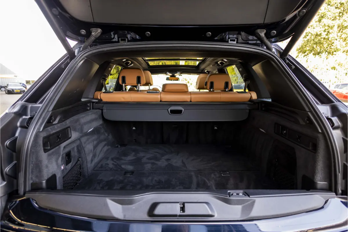 xDrive45e High Executive M-SPORT | Panoramadak | HUD |