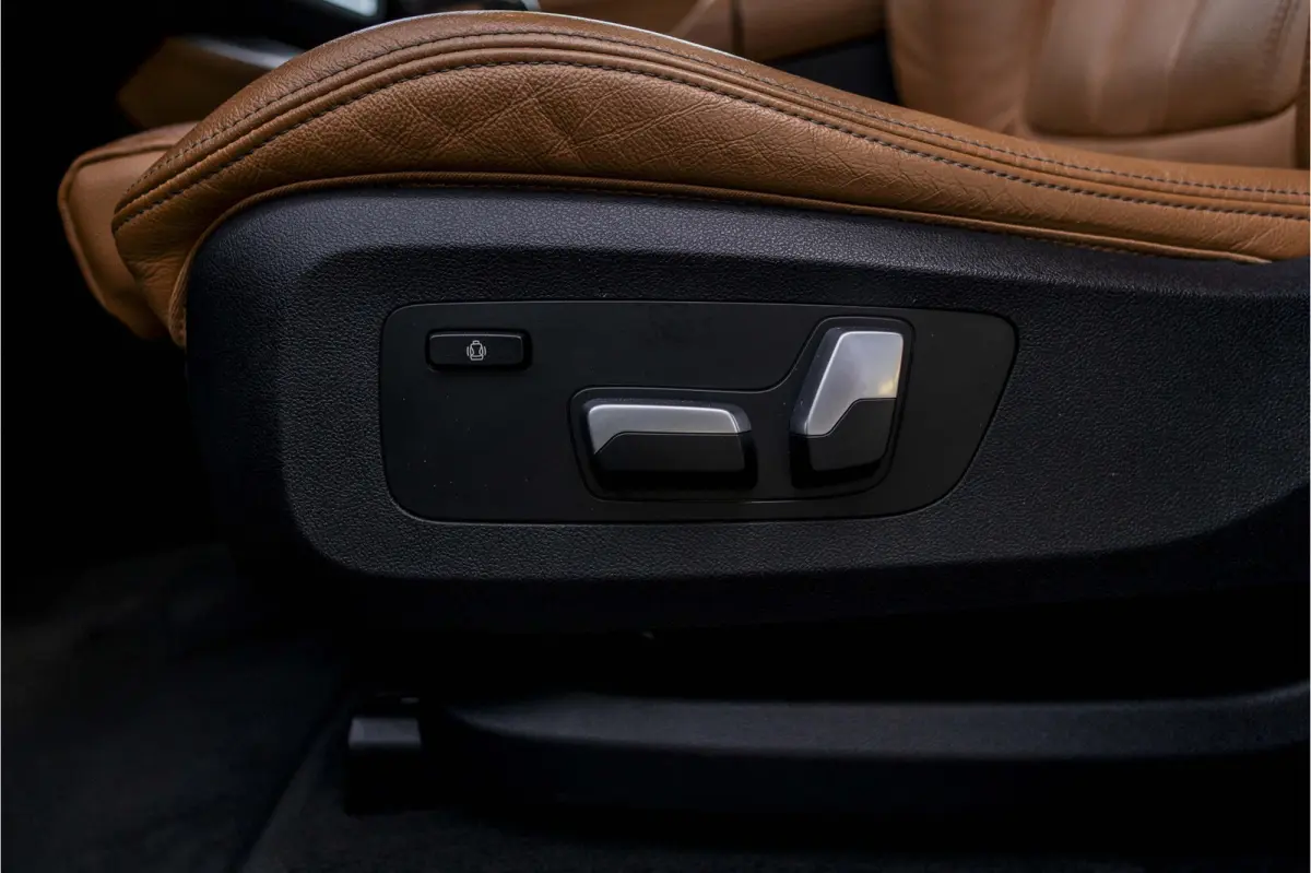 xDrive45e High Executive M-SPORT | Panoramadak | HUD |
