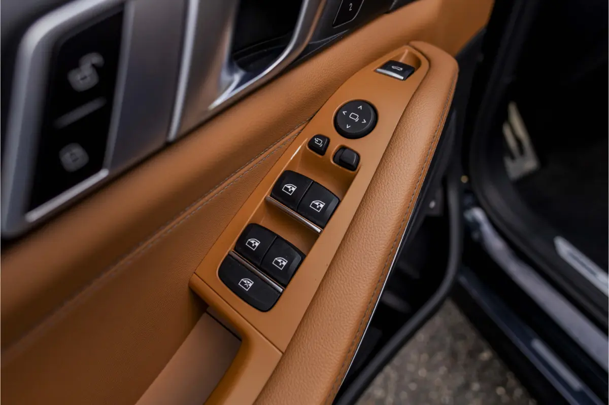 xDrive45e High Executive M-SPORT | Panoramadak | HUD |