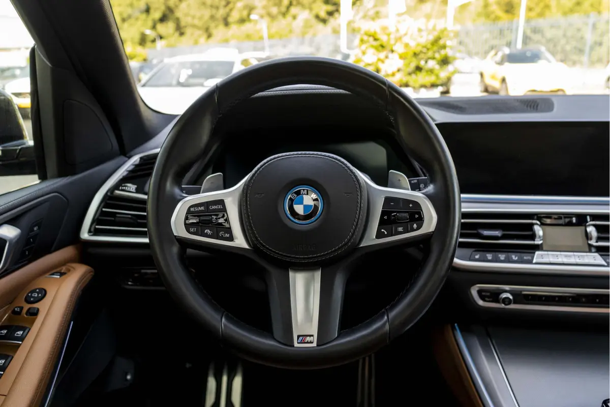 xDrive45e High Executive M-SPORT | Panoramadak | HUD |