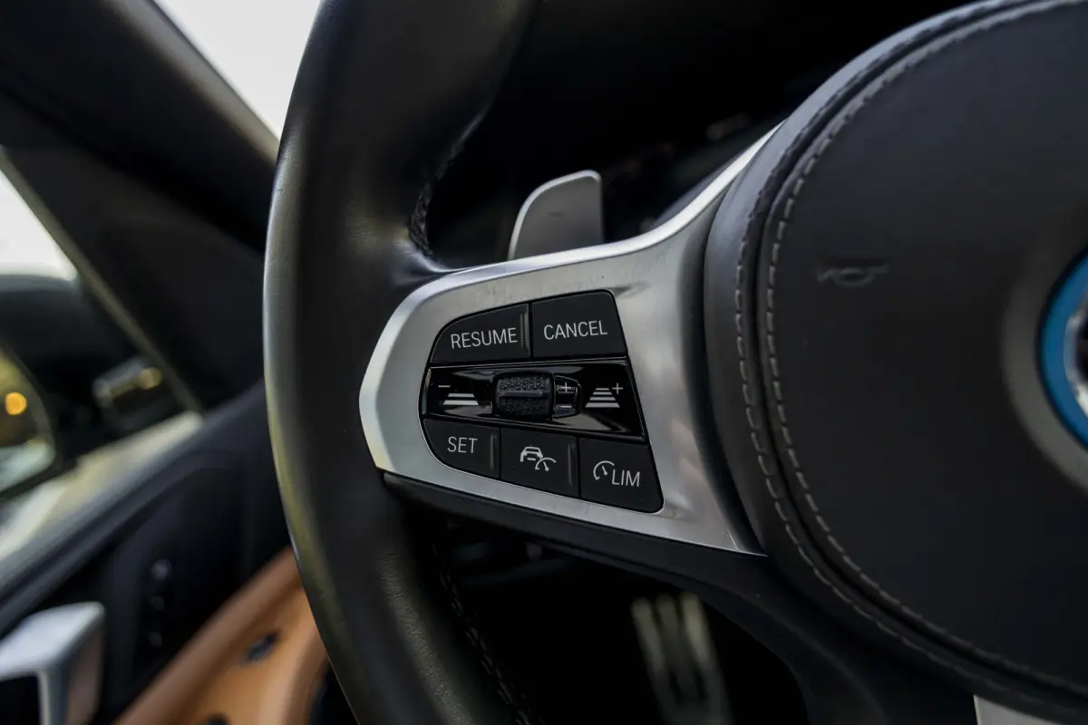 xDrive45e High Executive M-SPORT | Panoramadak | HUD |