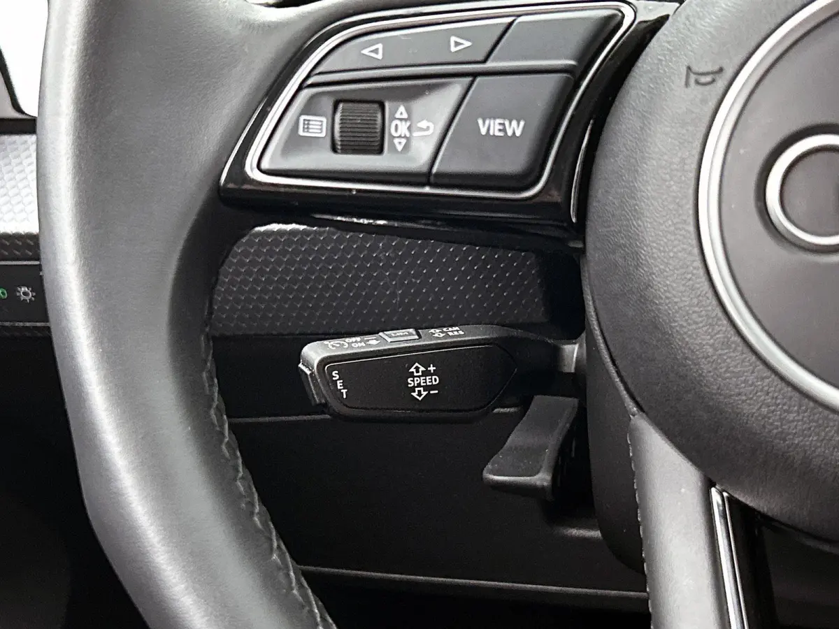 25 TFSI Advanced edition 95 PK | Automaat | Camera | Stoelverwarming | Climate Control | Lichtmetalen velgen | Cruise Control | Dodehoek detectie |
