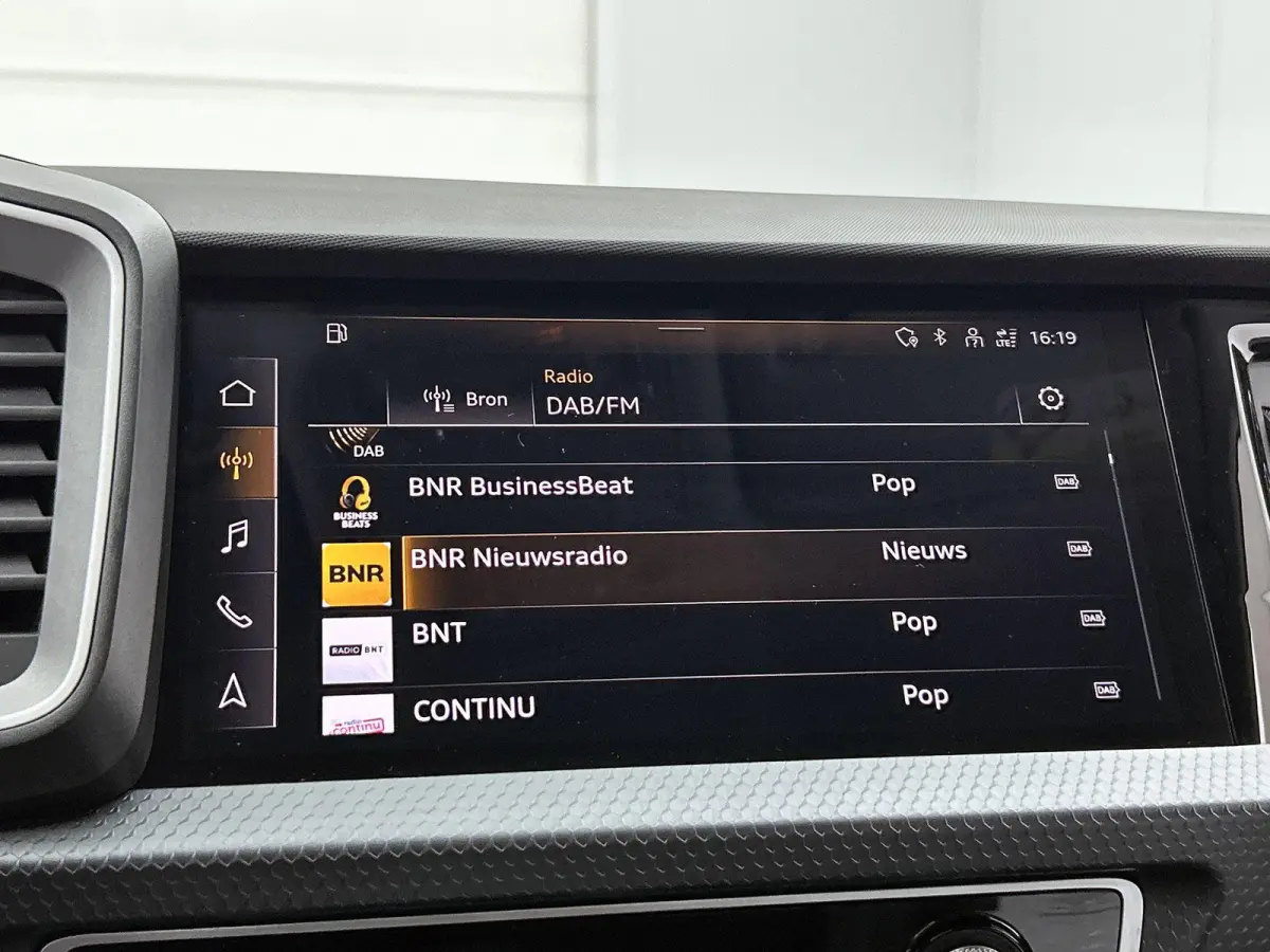 25 TFSI Advanced edition 95 PK | Automaat | Camera | Stoelverwarming | Climate Control | Lichtmetalen velgen | Cruise Control | Dodehoek detectie |