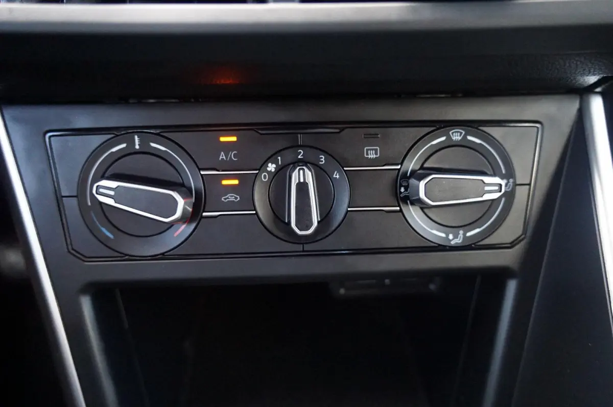 1.0 TSI 95pk Life | Apple Carplay & Android Auto | Airco | Adaptive Cruise