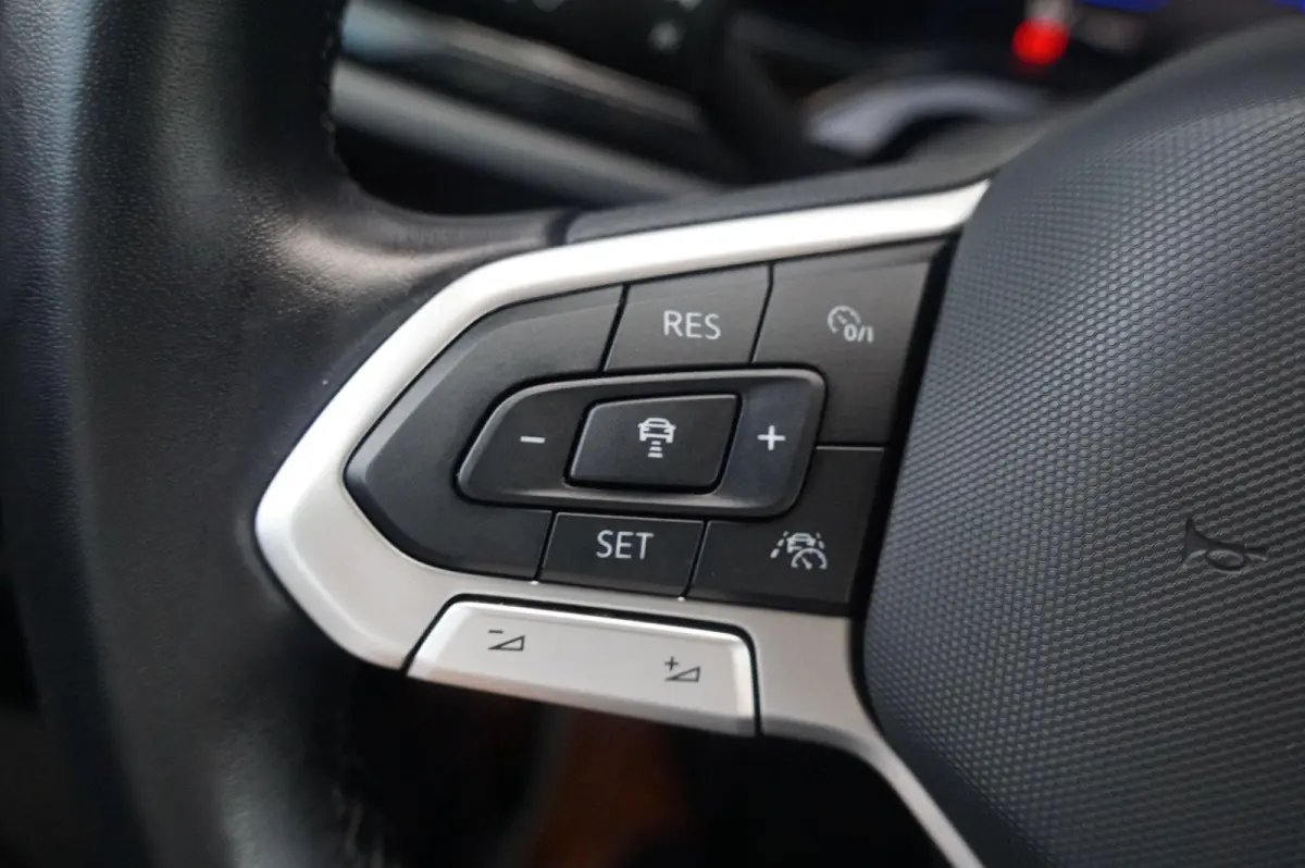 1.0 TSI 95pk Life | Apple Carplay & Android Auto | Airco | Adaptive Cruise