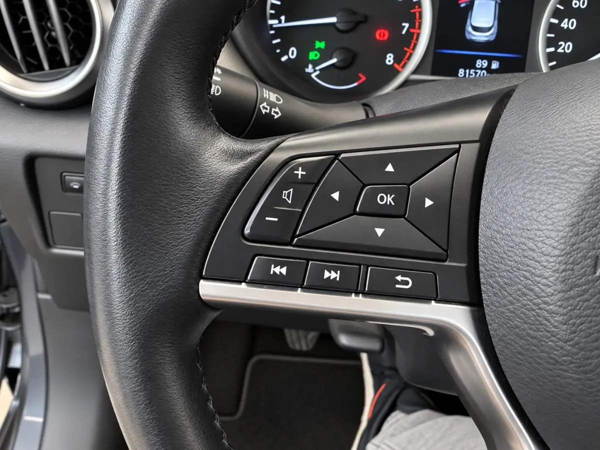 1.0 IG-T N-Connecta 101pk Camera Navigatie Apple Carplay Android Auto LED Koplampen Cruise Control Parkeersensoren Climate Control