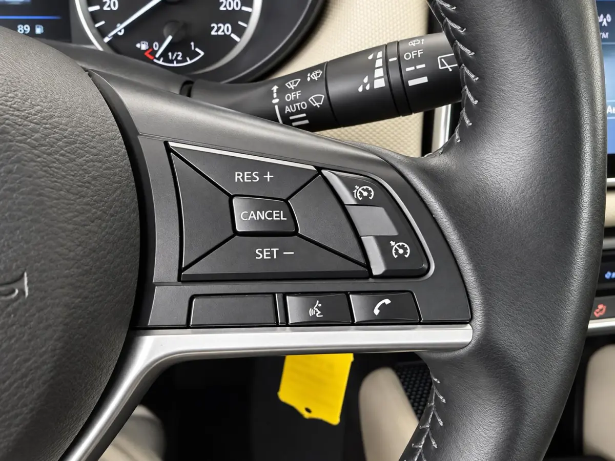 1.0 IG-T N-Connecta 101pk Camera Navigatie Apple Carplay Android Auto LED Koplampen Cruise Control Parkeersensoren Climate Control