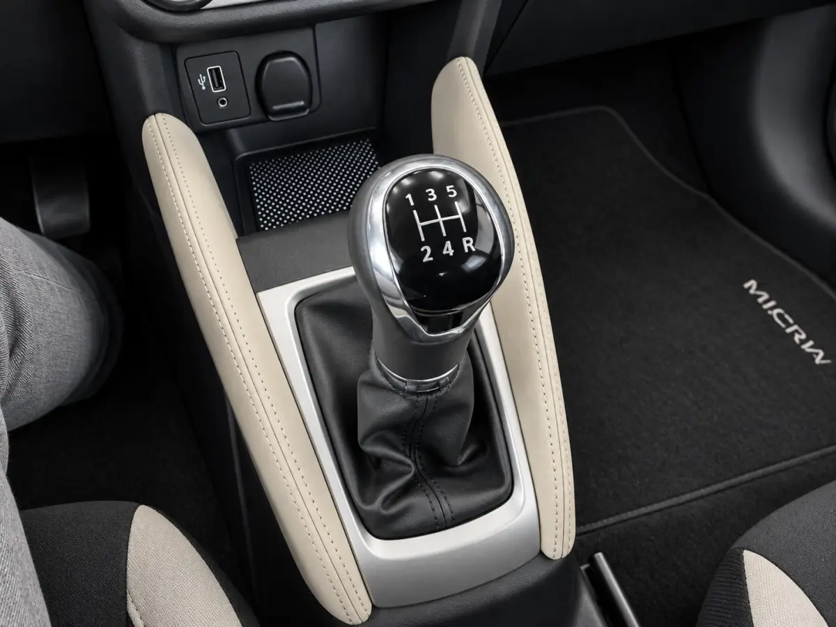 1.0 IG-T N-Connecta 101pk Camera Navigatie Apple Carplay Android Auto LED Koplampen Cruise Control Parkeersensoren Climate Control
