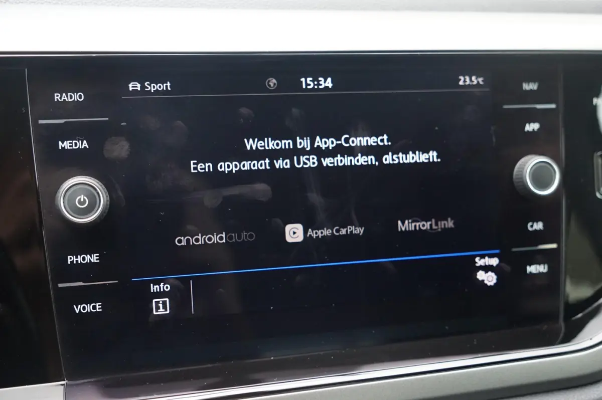 1.0 TSI 95pk Comfortline Business | Navigatie | Virtual Cockpit | Apple Carplay & Android Auto