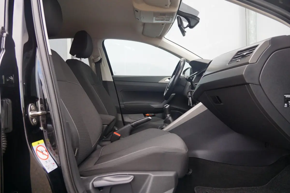 1.0 TSI 95pk Comfortline Business | Navigatie | Virtual Cockpit | Apple Carplay & Android Auto