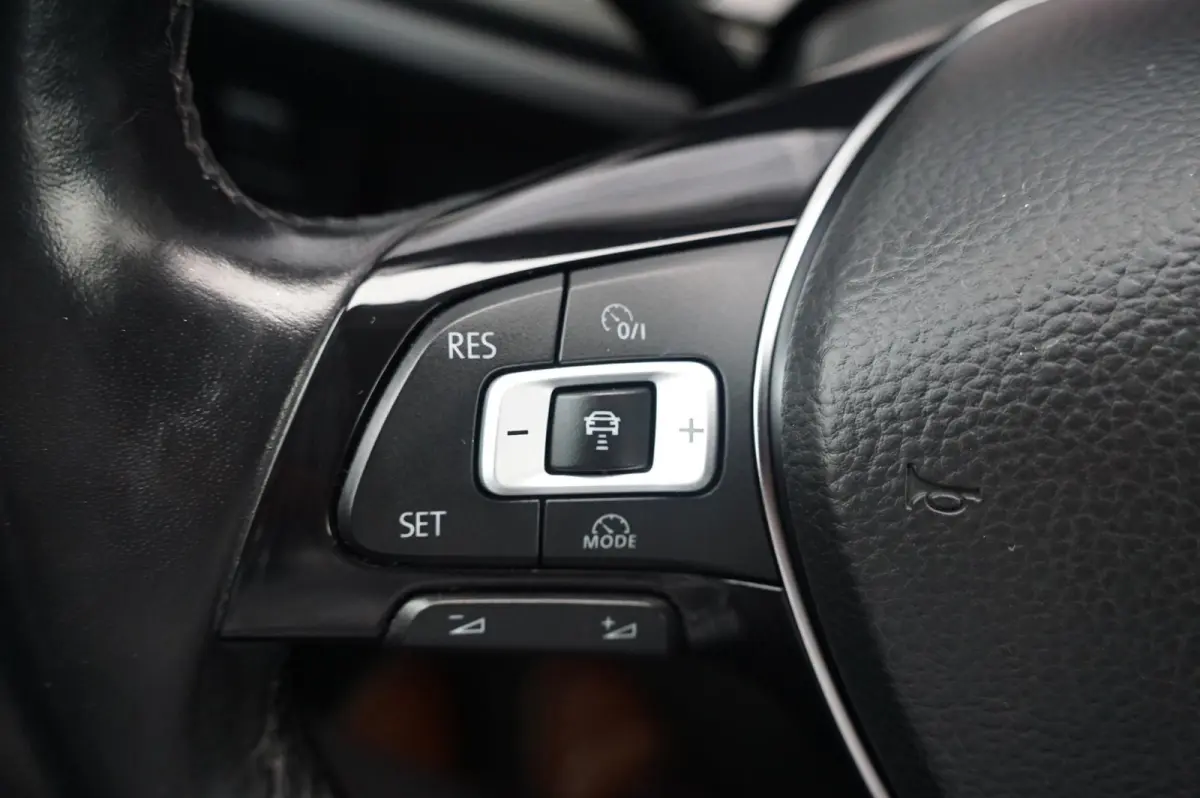 1.0 TSI 95pk Comfortline Business | Navigatie | Virtual Cockpit | Apple Carplay & Android Auto