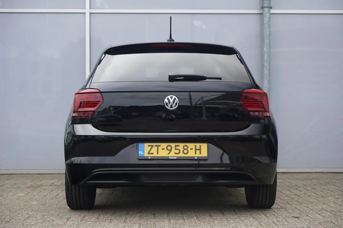 1.0 TSI 95pk Comfortline Business | Navigatie | Virtual Cockpit | Apple Carplay & Android Auto