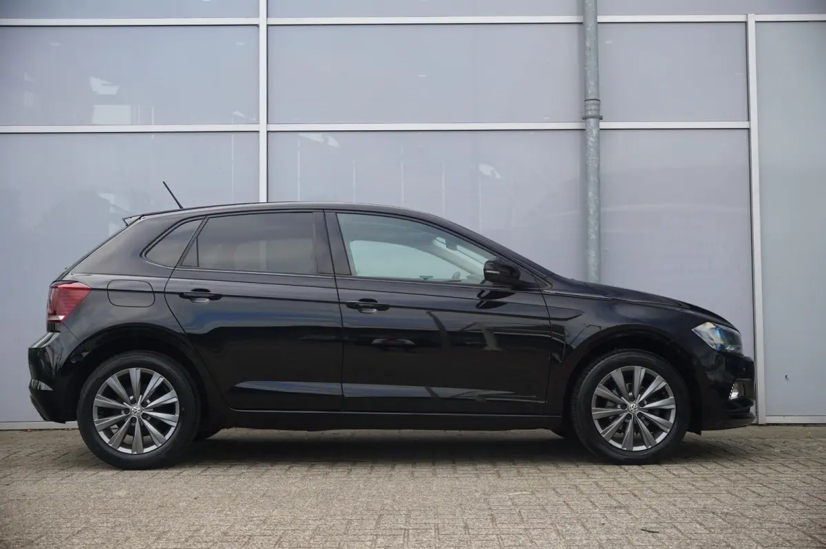 1.0 TSI 95pk Comfortline Business | Navigatie | Virtual Cockpit | Apple Carplay & Android Auto