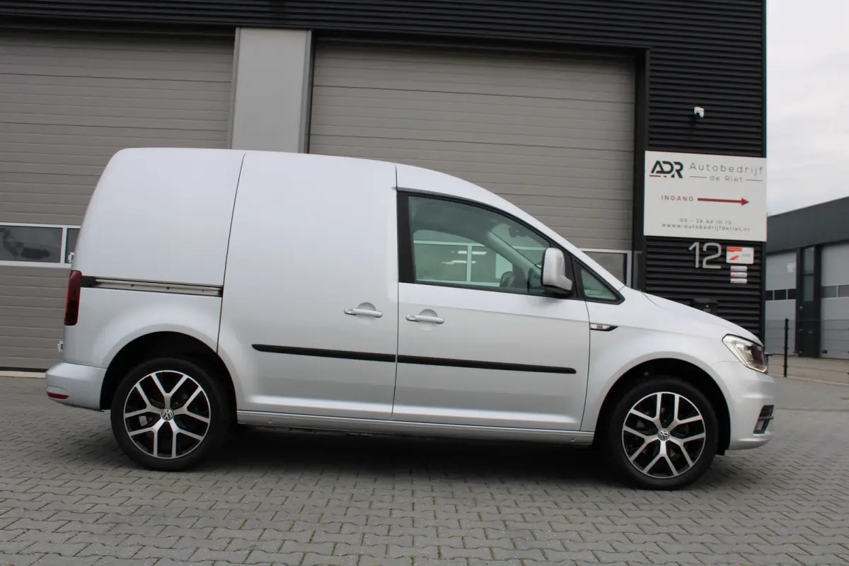 2.0 TDI 180PK L1H1 Exclusive Edition|XENON|NAVI|ACC|RUITVERWARMING|VOLL
