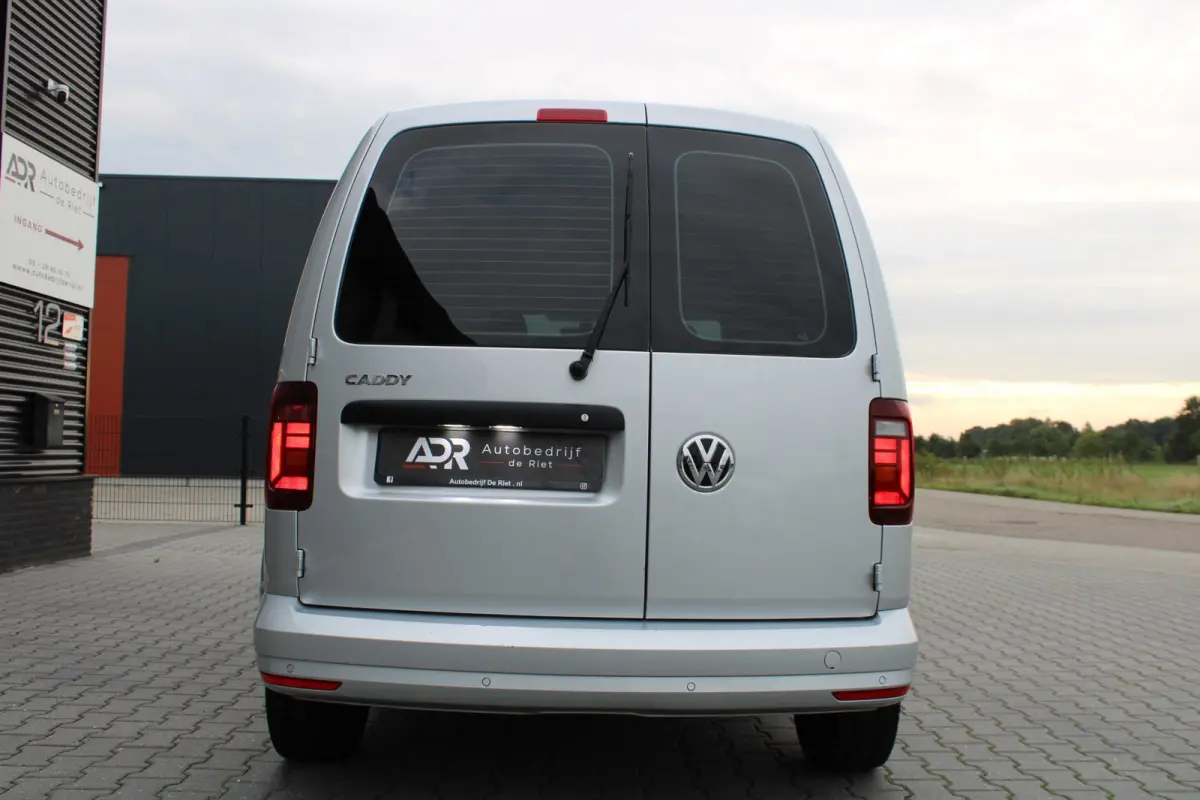 2.0 TDI 180PK L1H1 Exclusive Edition|XENON|NAVI|ACC|RUITVERWARMING|VOLL