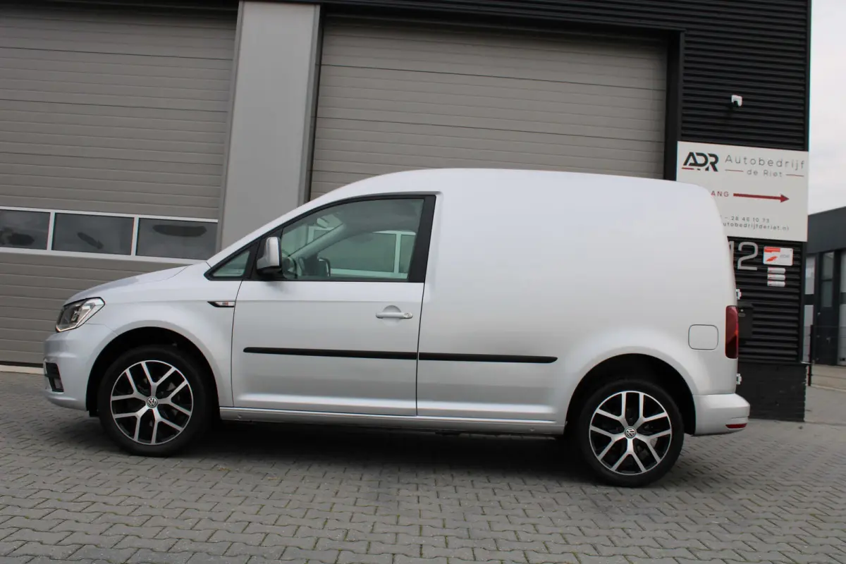 2.0 TDI 180PK L1H1 Exclusive Edition|XENON|NAVI|ACC|RUITVERWARMING|VOLL