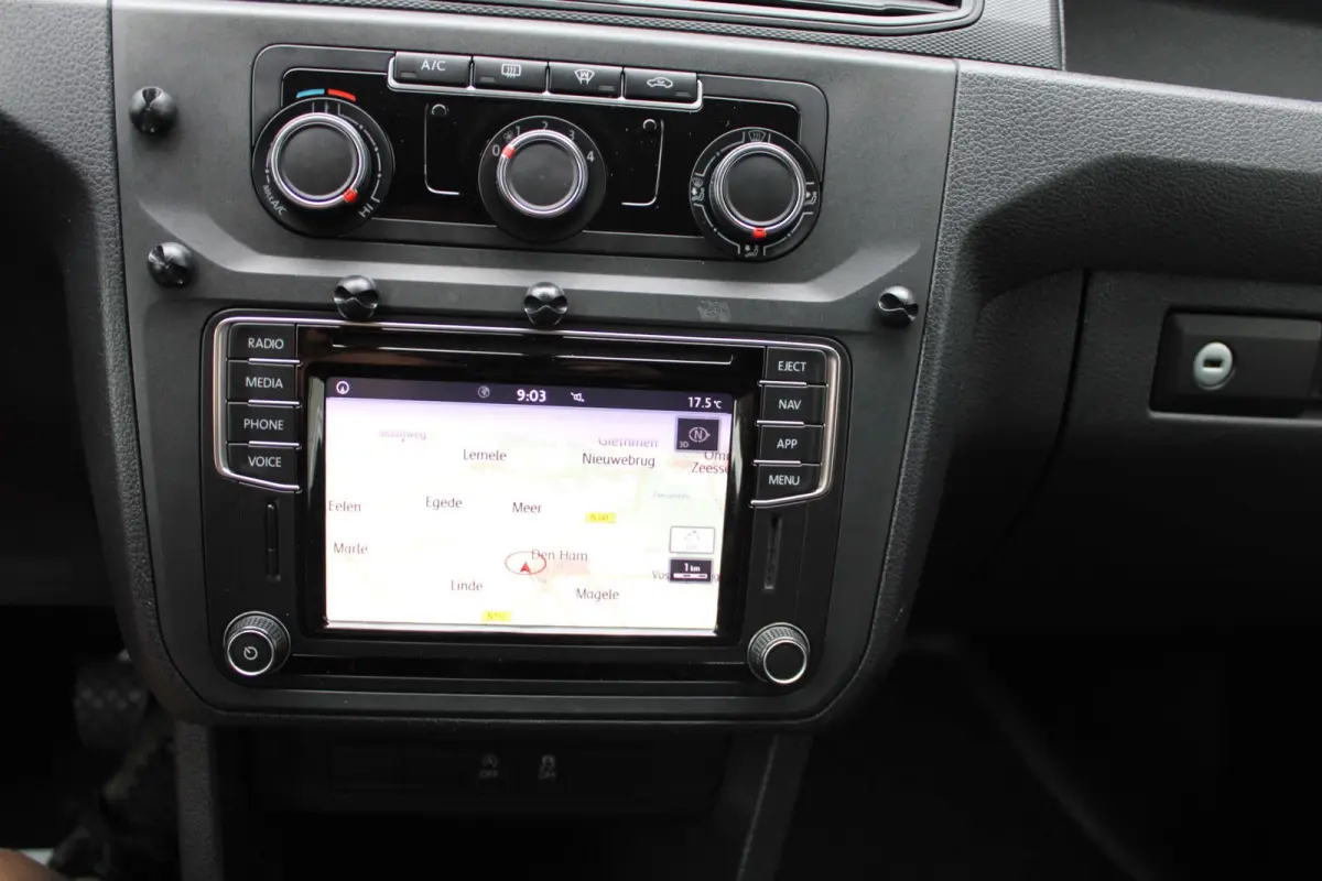 2.0 TDI 180PK L1H1 Exclusive Edition|XENON|NAVI|ACC|RUITVERWARMING|VOLL