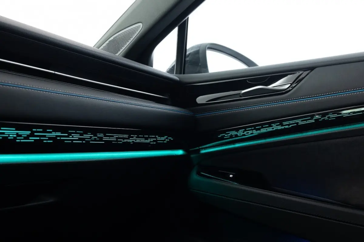 Pro Business 77 kWh | EL. STOELEN | 360 Camera | SFEER | Head-UP