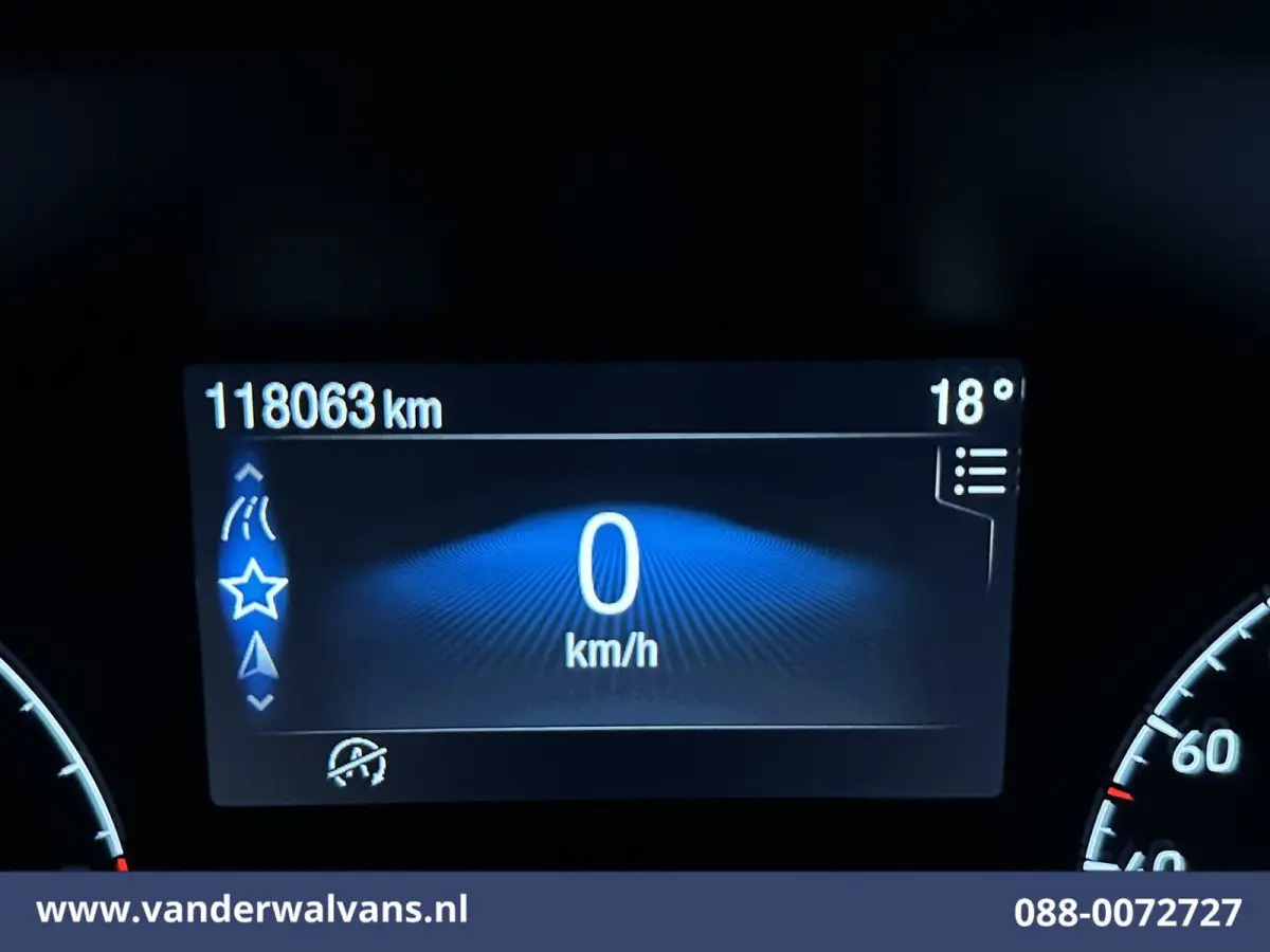 1.5 EcoBlue 101pk L2H1 Euro6 Airco | Camera | Navigatie | Cruisecontrol | 1390kg Trekhaak | Android Auto | Stoelverwarming Verwarmde voorruit, Parkeersensoren