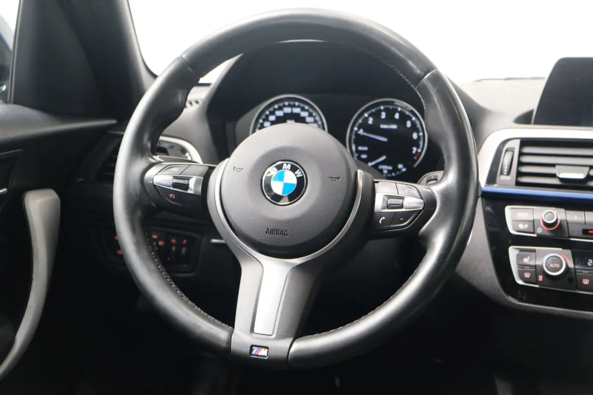 118i Edition M Sport Shadow High Executive