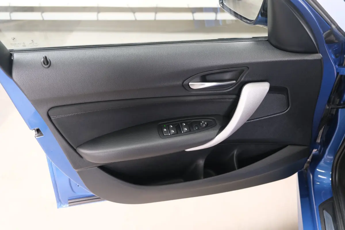 118i Edition M Sport Shadow High Executive