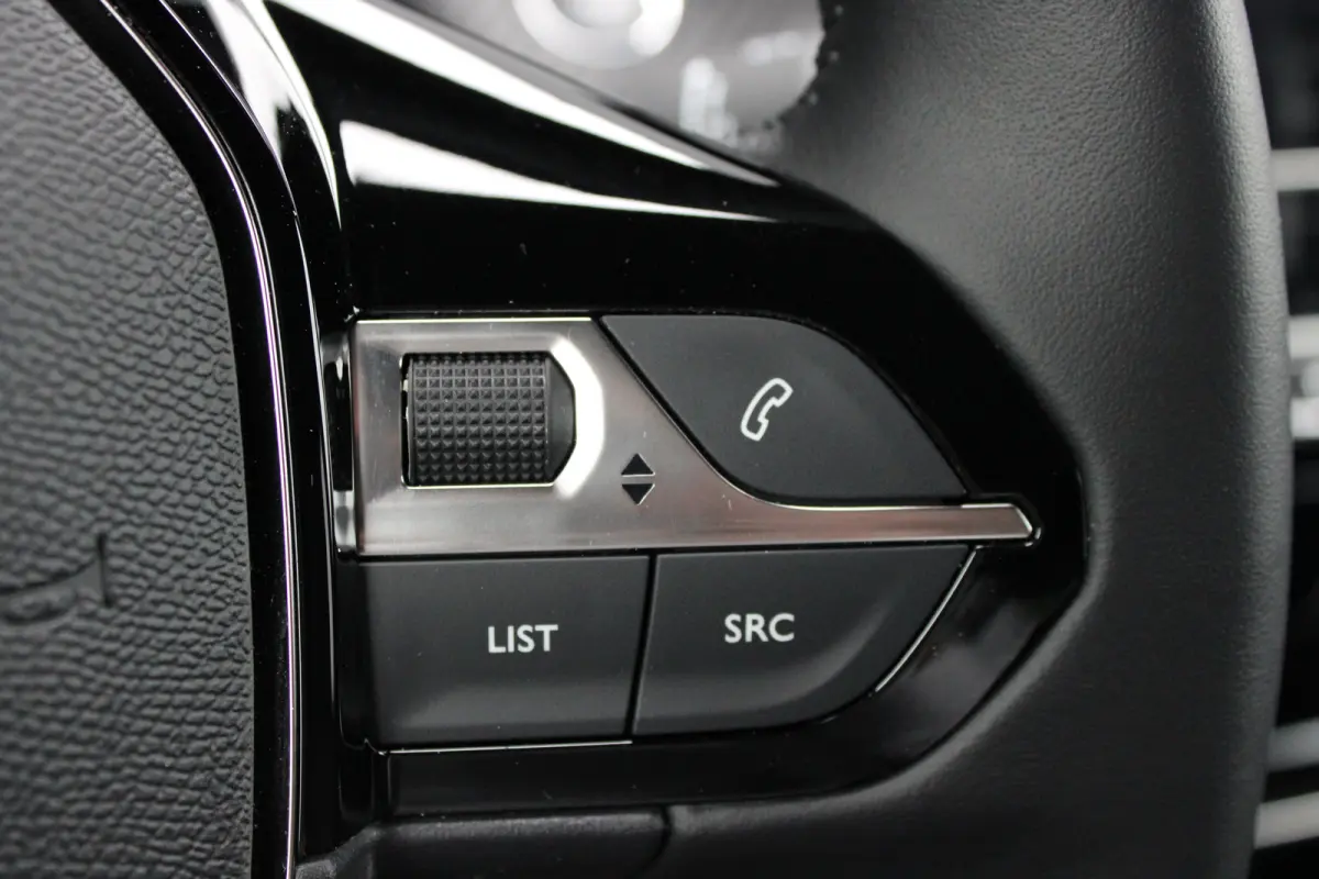 EV Allure Avantage 54 kWh | SOH 97% | Fase 3 laden | NL auto | Navigatie | Camera voor + achter | Adaptieve cruise control |